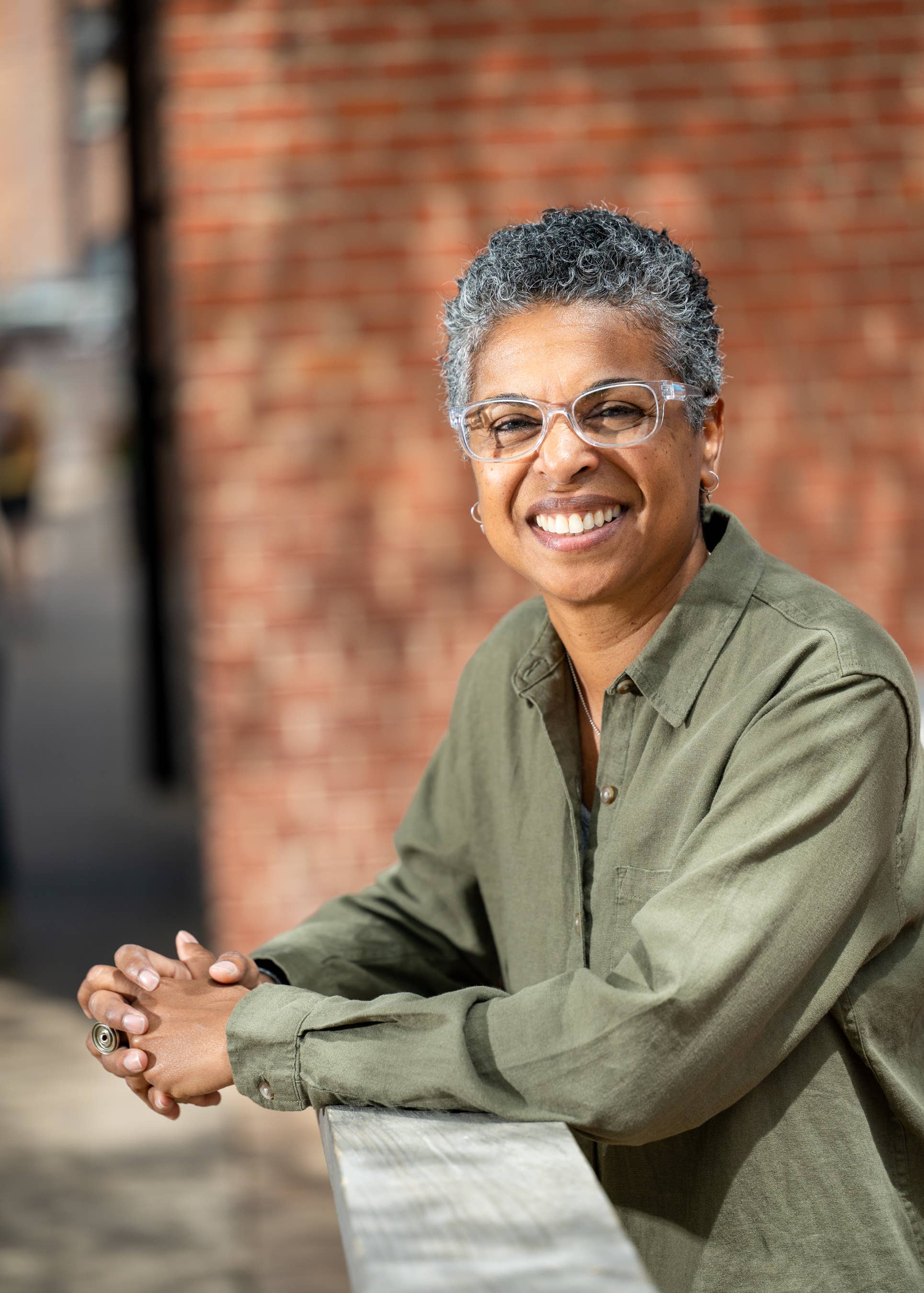 I Heart Eyewear - Wholesale Eyeglasses - Women's - Finley Neck Hanging Reading Glasses4