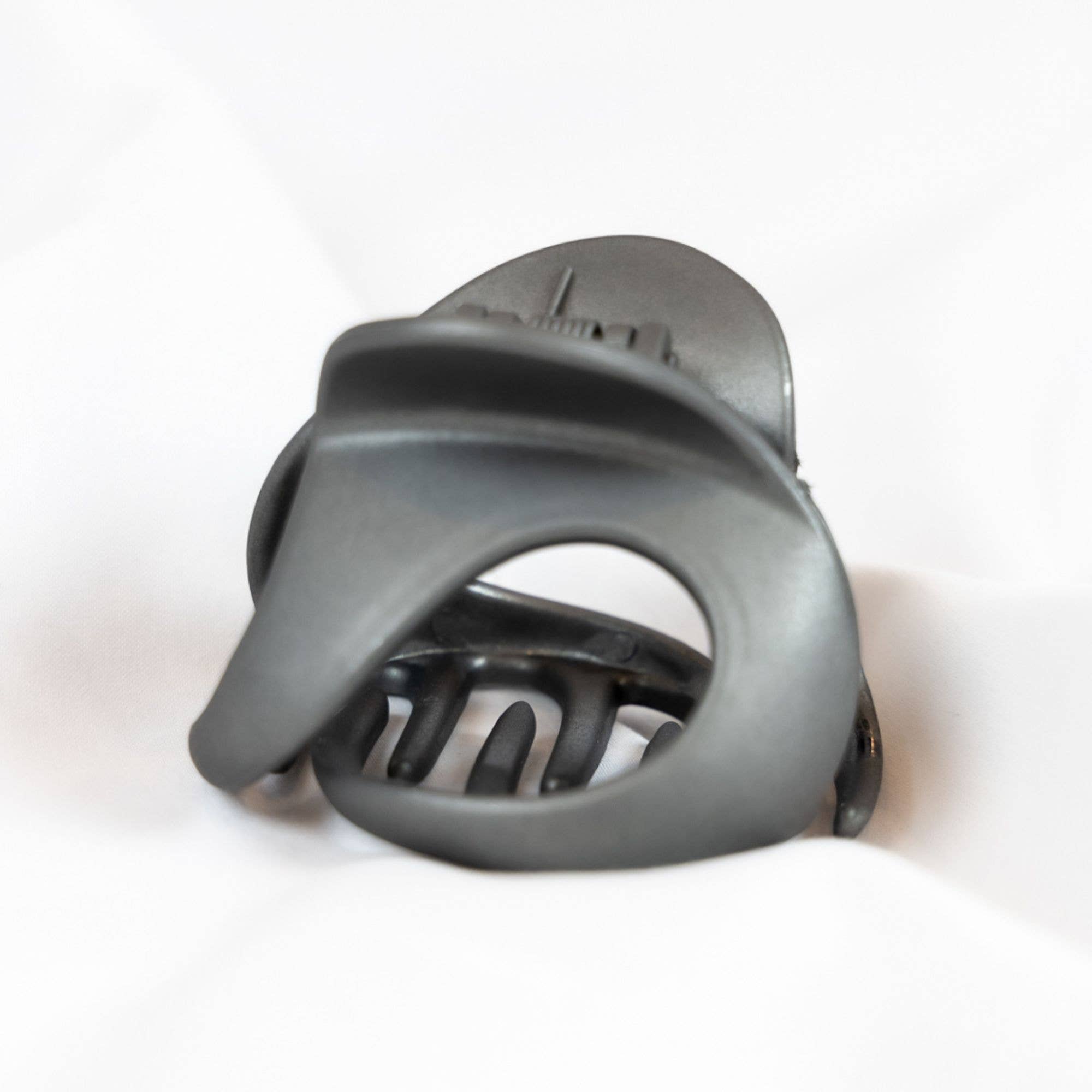 Axcessorize – Großhandel Haarclip – Damen – Große Haarklammer. Brötchenclip aus Acetat2