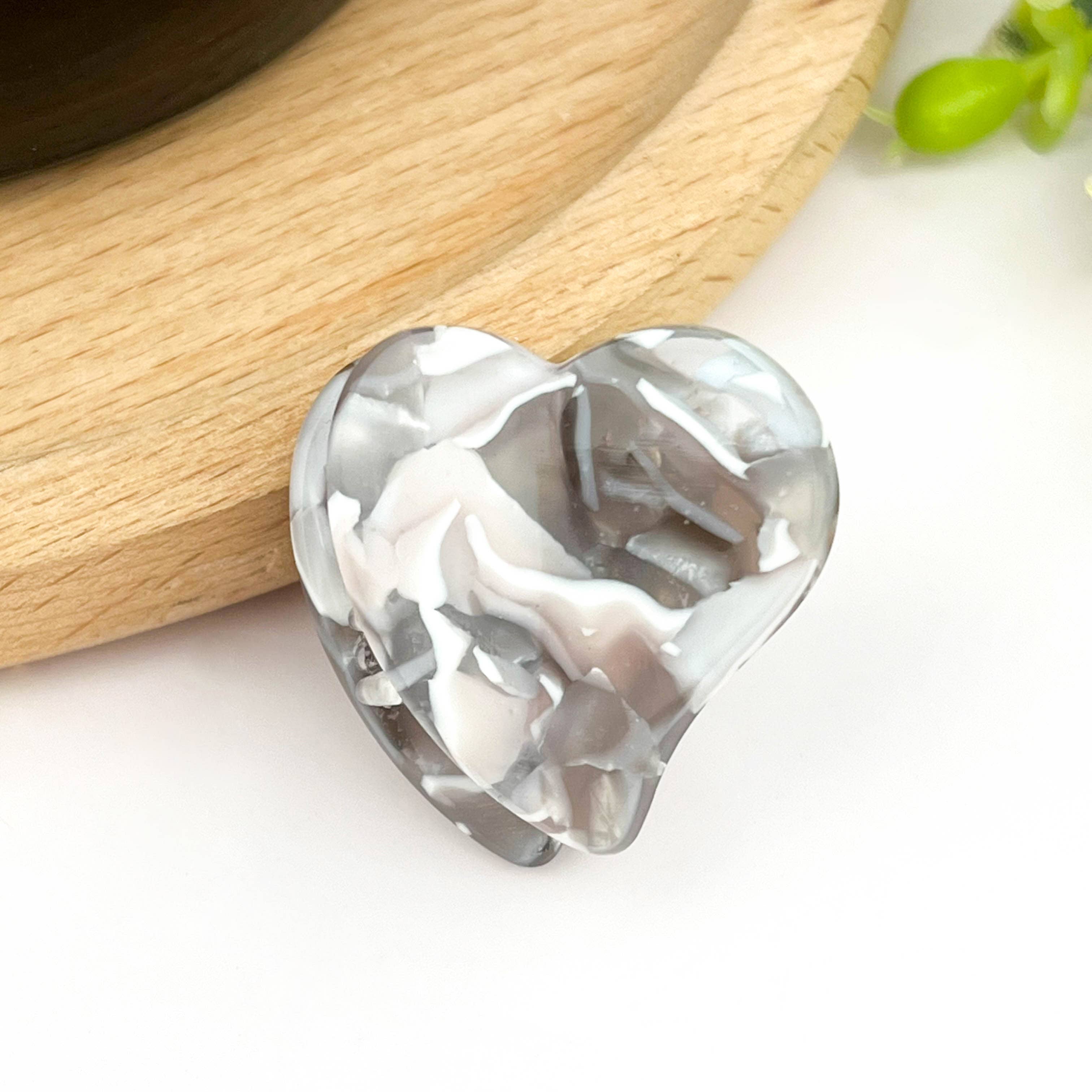 TheDivaSoap - Vente Pince à cheveux – femme - Pince à cheveux mignonne en acétate en forme de mini cœur, pince à cheveux pour la Saint-Valentin6