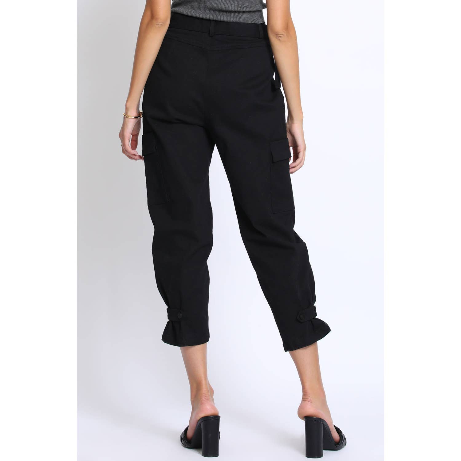 Sans Souci - Wholesale Pants - Women's - CROPPED CARGO PANTS2