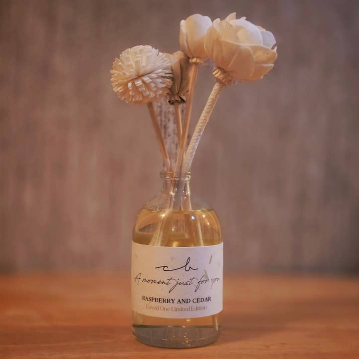 Raspberry and Cedar Flower Diffuser for wholesale by The Candle Brand Ltd
