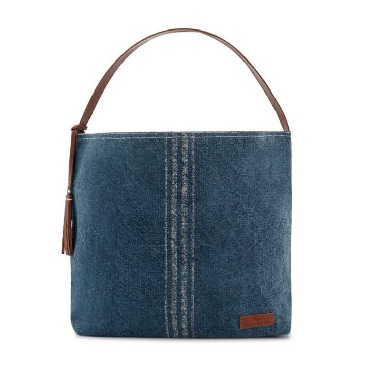 Blå strandväska med mjuka vegan läderhandtag för wholesale av Seaspray Swimwear