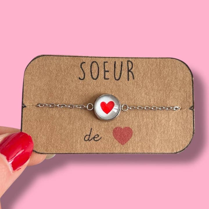 Bracelet Coeur Rouge soeur, finition dorée ou argentée pour la vente par Dans l'Air du Temps Bijoux
