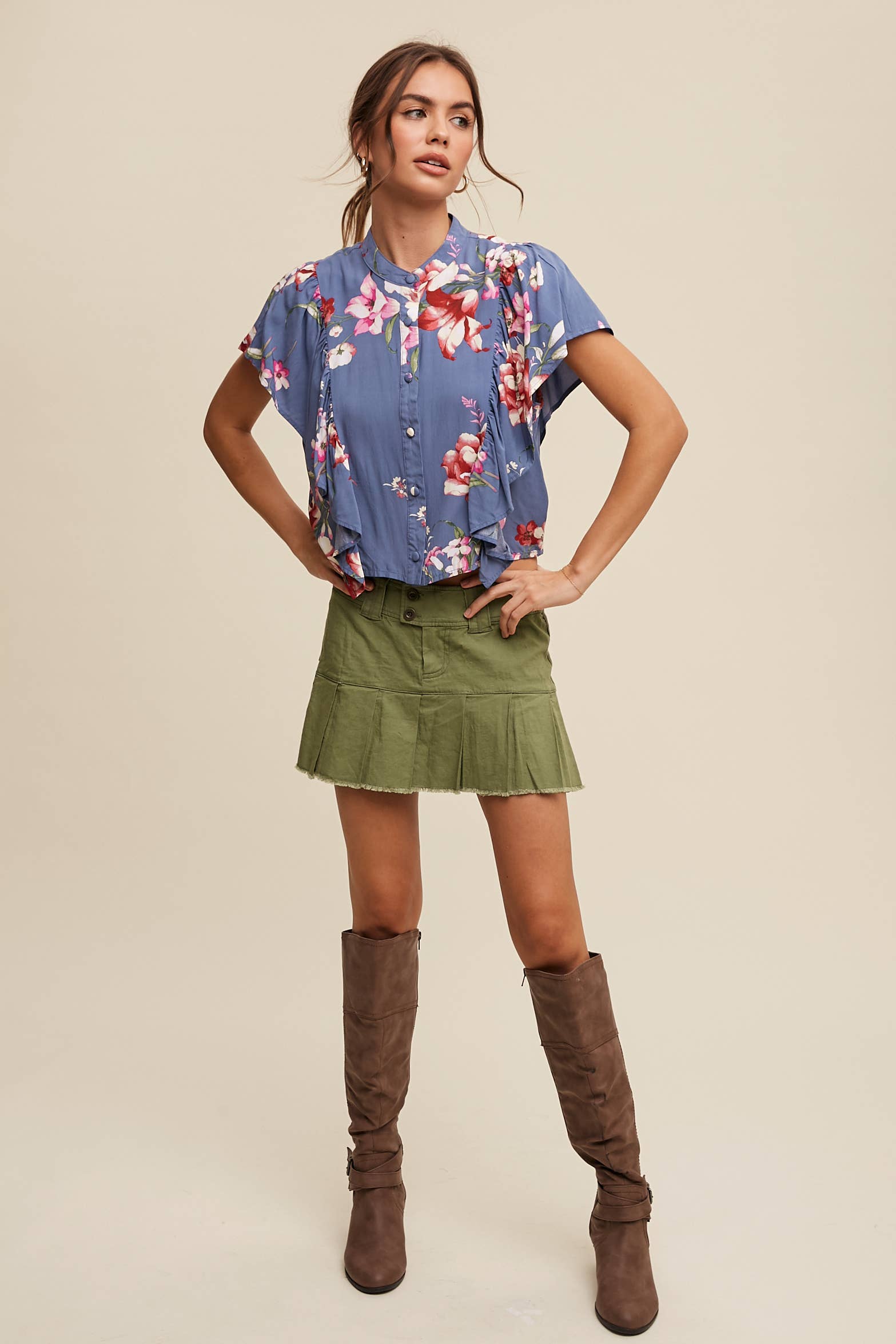 Listicle - Wholesale Blouse - Women's - Floral Flutter Sleeve Blouse20