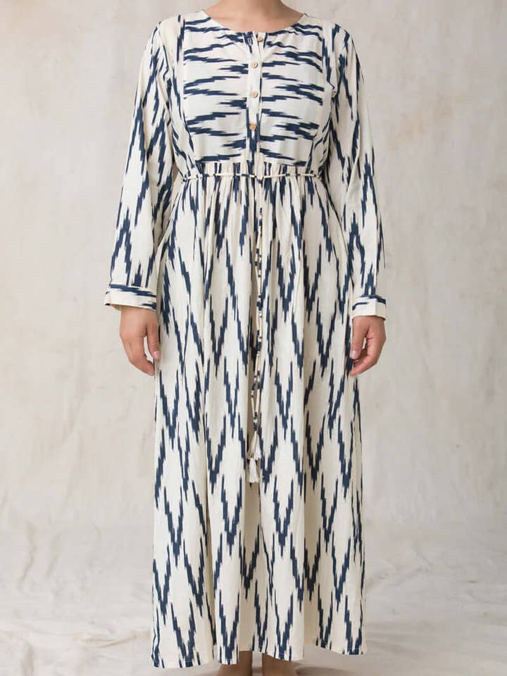 Lange jurk met blauwe ikat-print voor wholesale door Kapda Casa