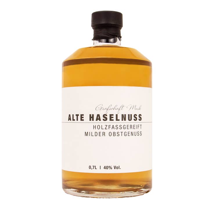 Old hazelnut 700 ml 40% -Vol. spirit for wholesale by Märkische Spezialitätenbrennerei