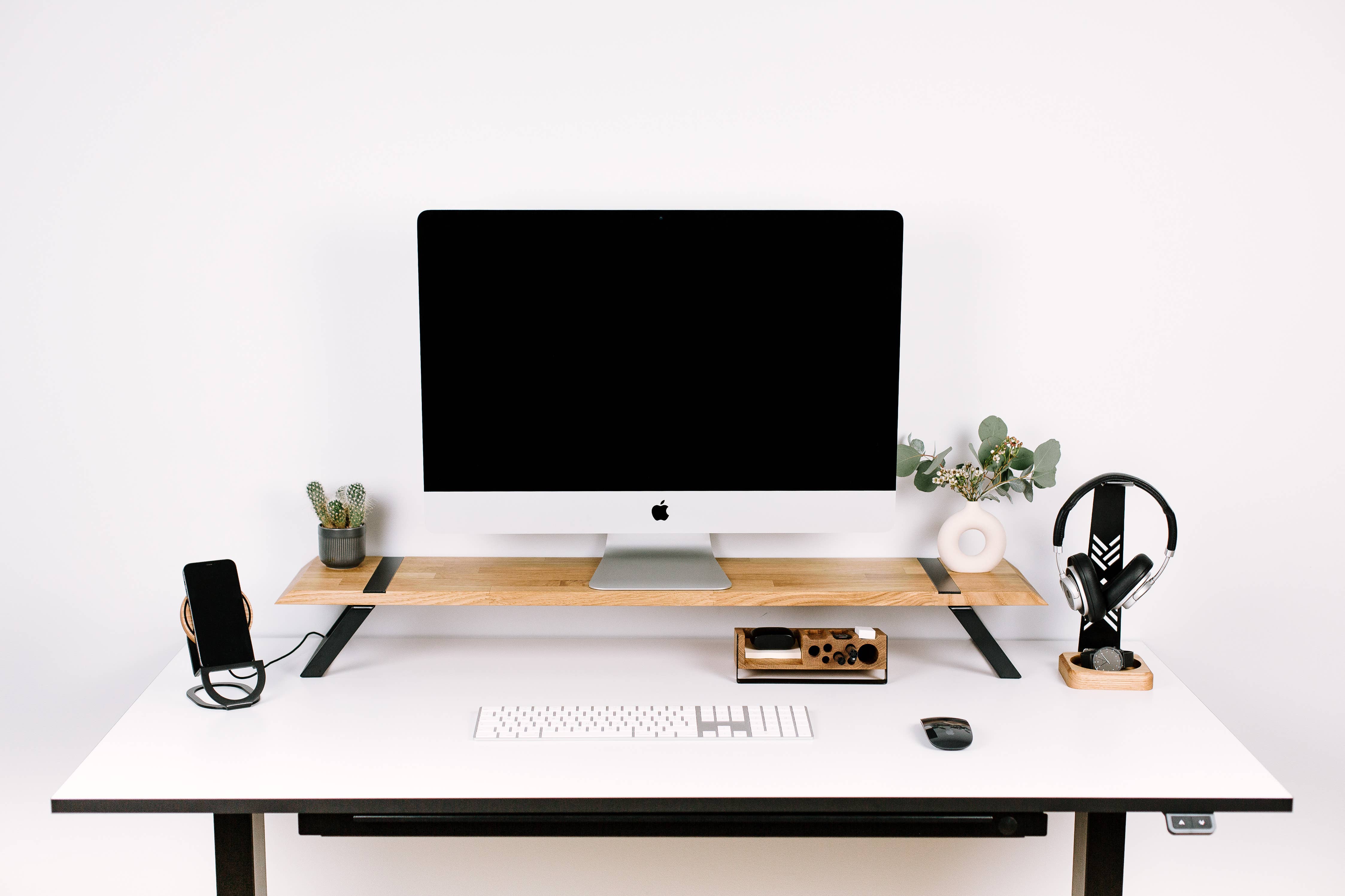 Soporte para monitor doble de madera, Soporte para portátil doble de  madera, Monitor al por mayor para tu tienda - Faire España