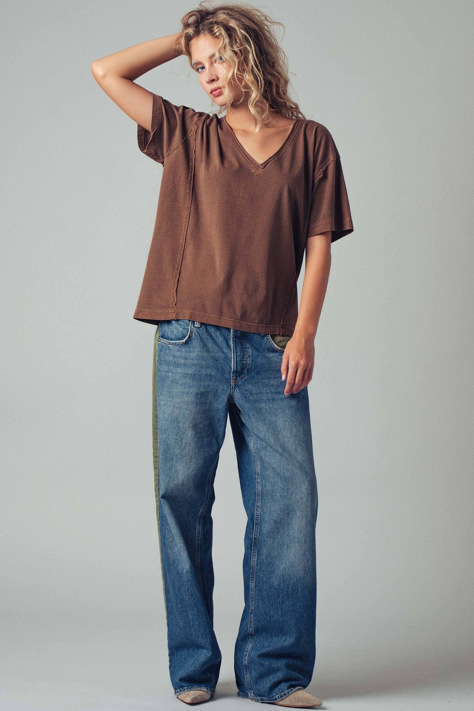 Urban Daizy - Wholesale T-Shirt - Women's - Vintage Wash V-Neck Cotton Tee18