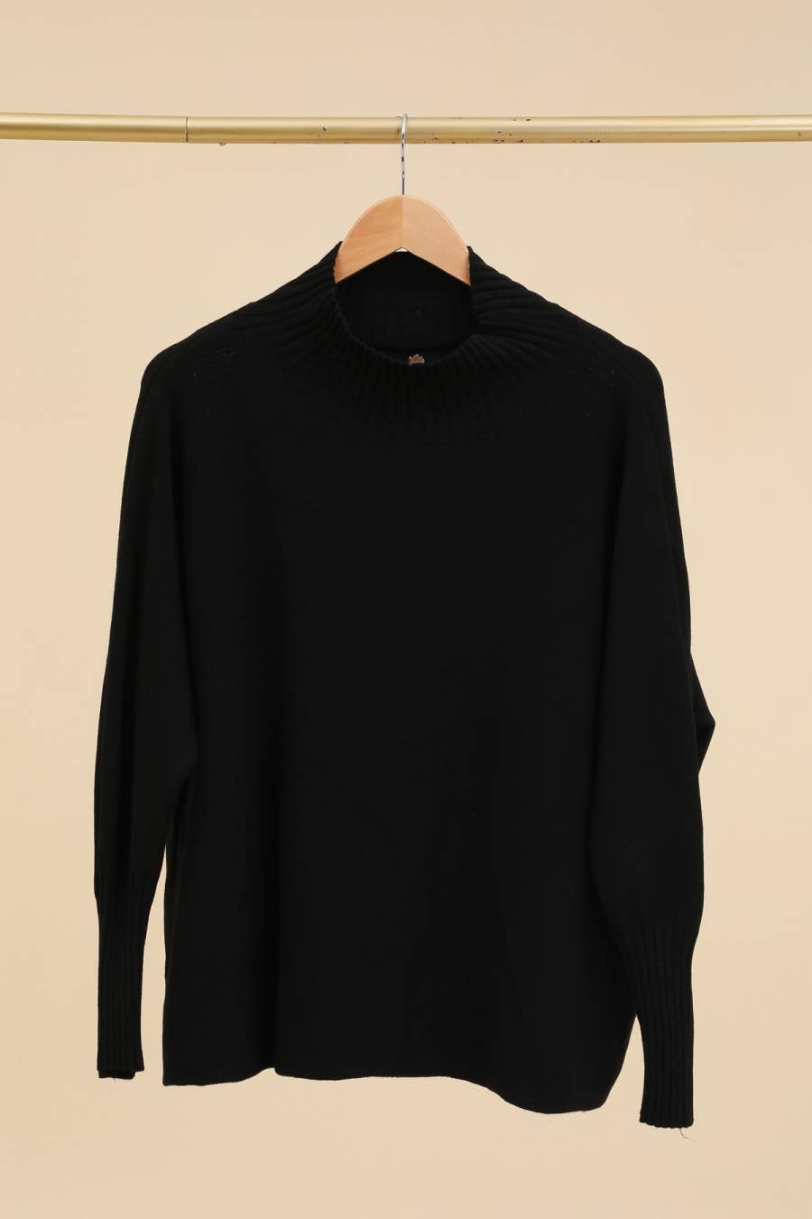 LÉA & LUC - Wholesale Pullover-trui - Dames - Trui met hoge hals REF. 612323