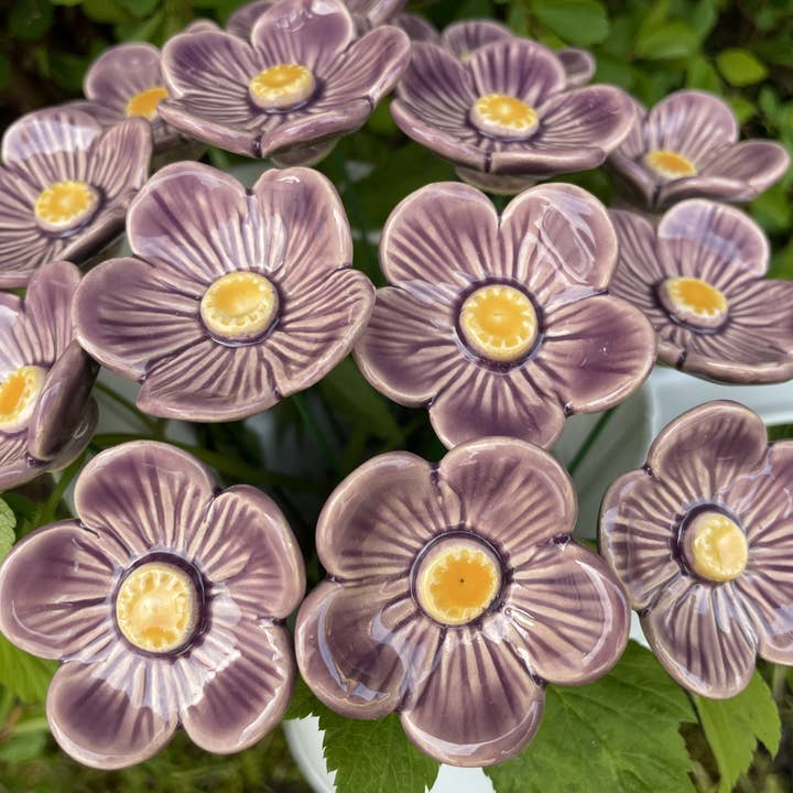 Pannonhem AB. - Wholesale Artificial Flowers - Ceramic Purple Plum blossoms,Plant stake3