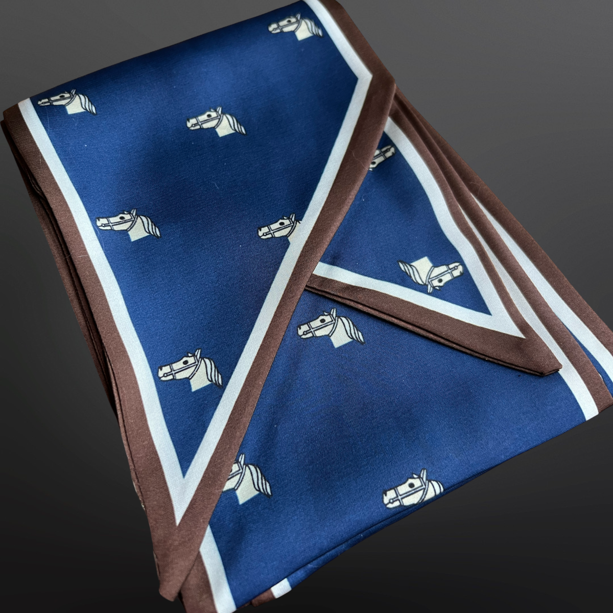 Westrian International - Vente Écharpe – femme - Foulard en satin Twilly cheval western équestre2