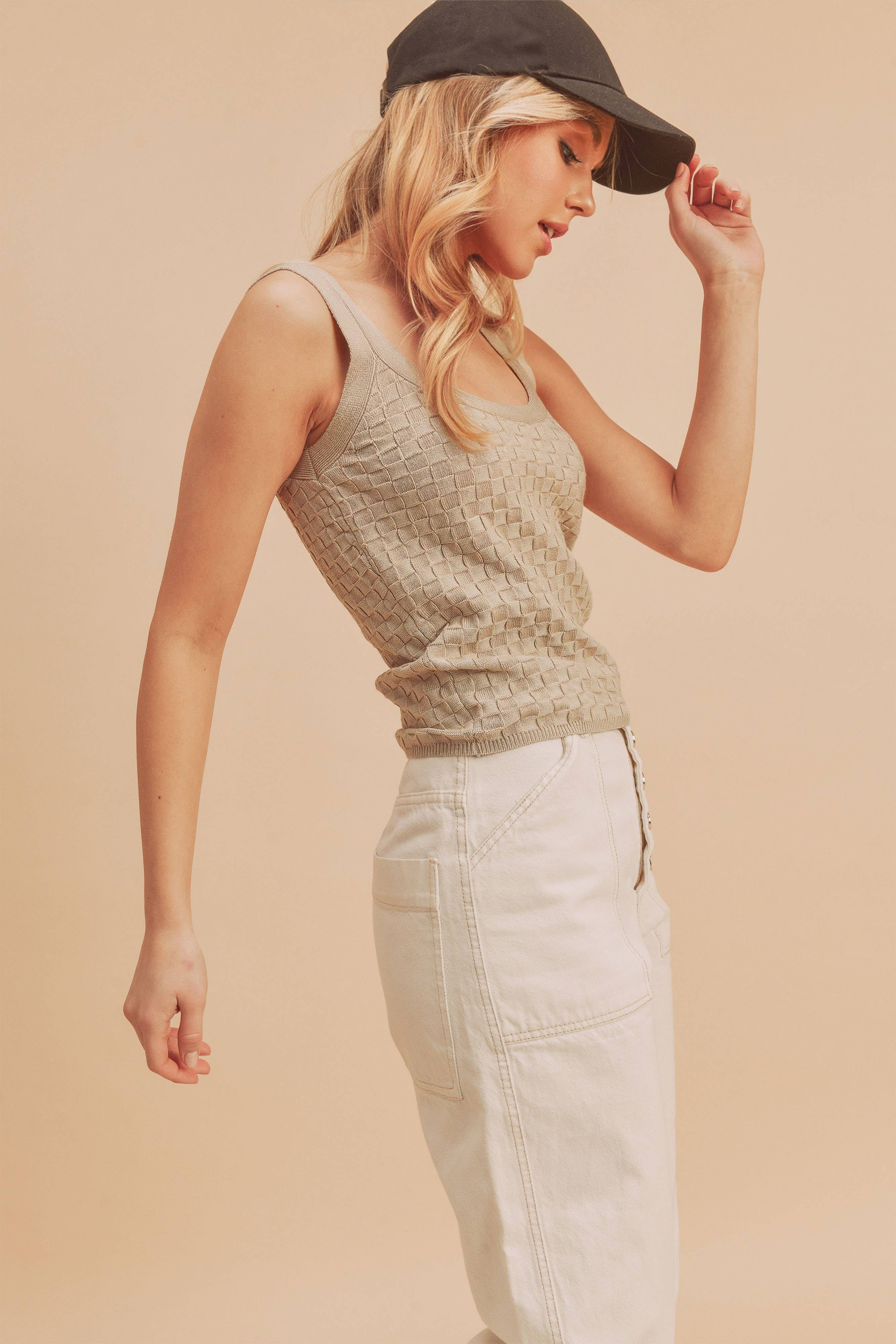 AEMI + CO – wholesale Linne (Tryckt) - Dam – 360BN Gull Knit Tank 17