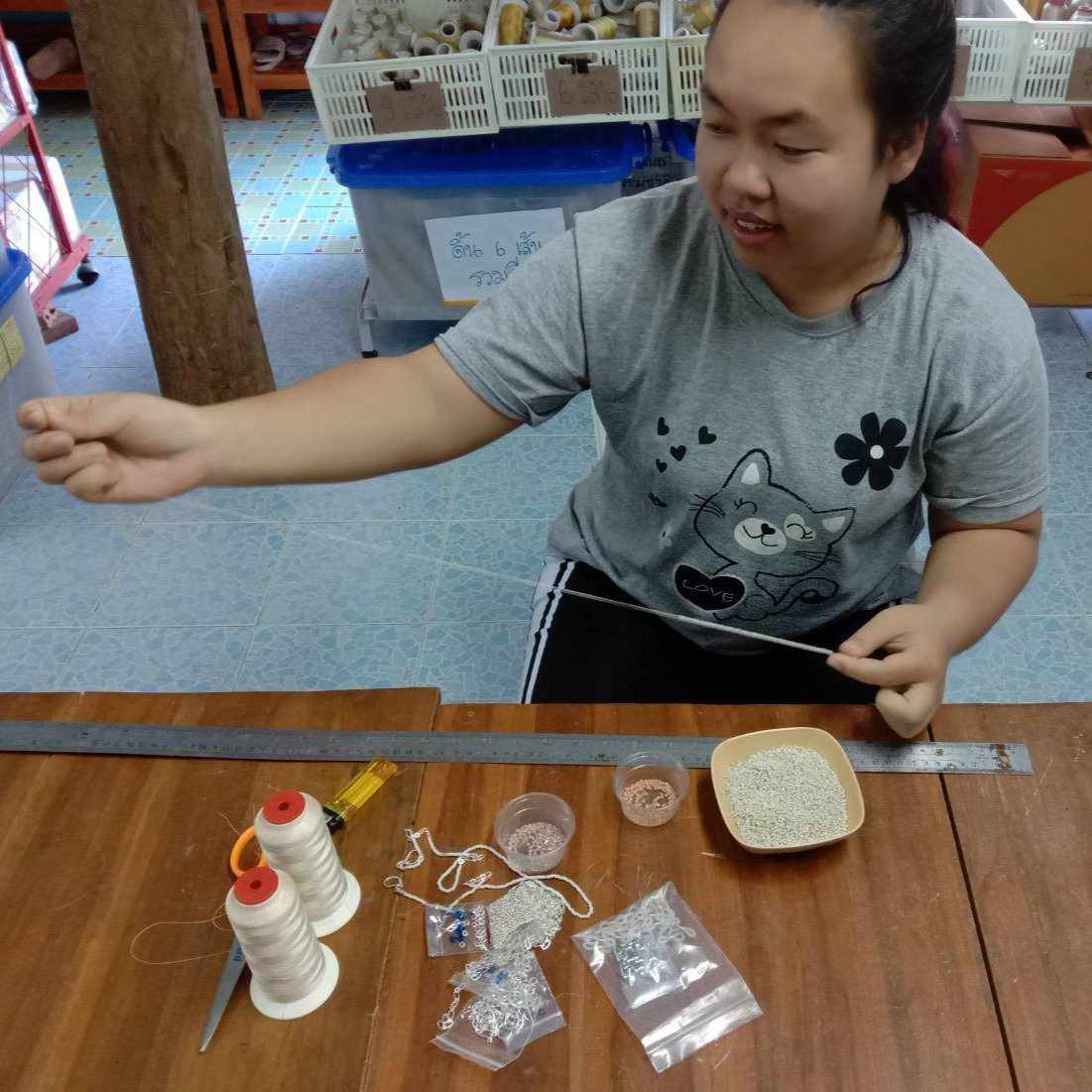 Lumily - Wholesale Sunglasses/Eyeglasses Strap - Women's - Olivia Semi-precious Stone Mask / Sunglass Chain - Thailand4