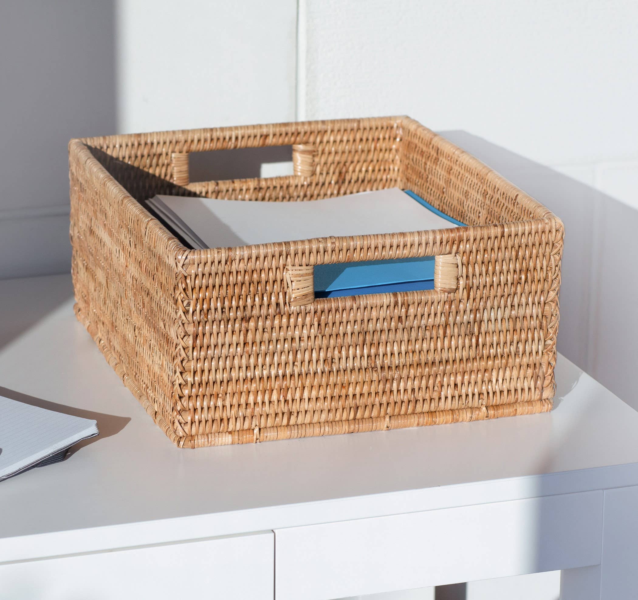 Artifacts Trading Company - Vendita all'ingrosso Cestini - Cesto rettangolare in rattan con maniglie ritagliate5
