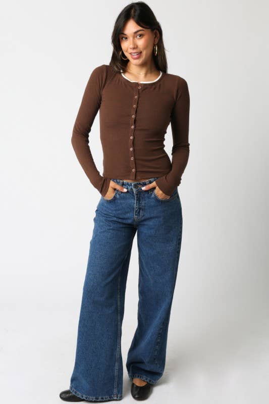 Olivaceous – Engroshandel Skjorte med buttondown – til kvinder – Saige Knap Top9