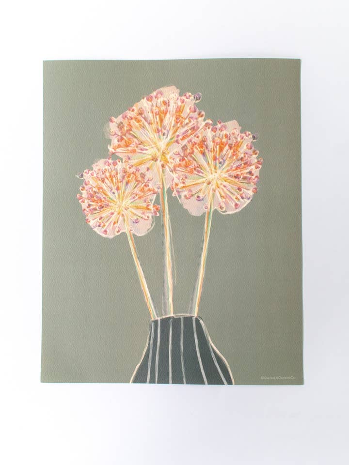 Impresión artística de flores de cebollino en jarrón a rayas verdes, arte botánico para pared para venta al por mayor de Gather Goods Co - Cards, Coasters, Tea Towels, Art, Mugs