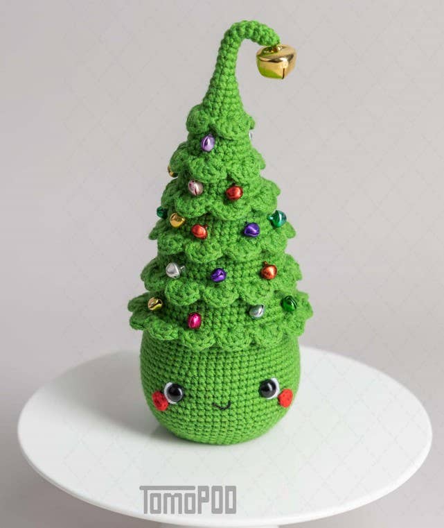 TOMOPOD LLC - Wholesale Christmas Decoration - Crochet Christmas Tree Gnome, Amigurumi Winter Holiday Gift1