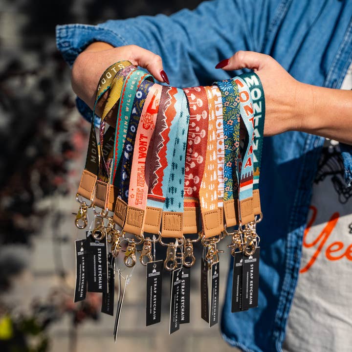 The Montana Scene - Wholesale Keychain - Unisex - Wristlet Keychains