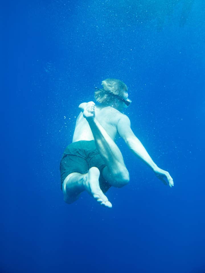 Graphite Skiff Trunks for wholesale on Faire14