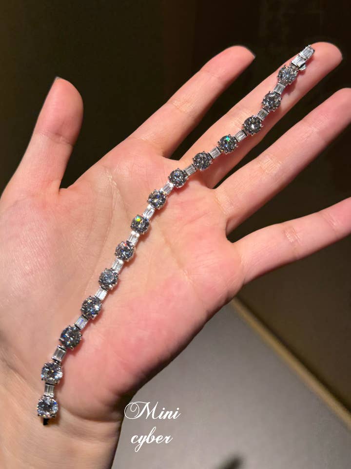 Eclipse Glow All - Diamond Bracelet for wholesale by MINICYBER STUDIO