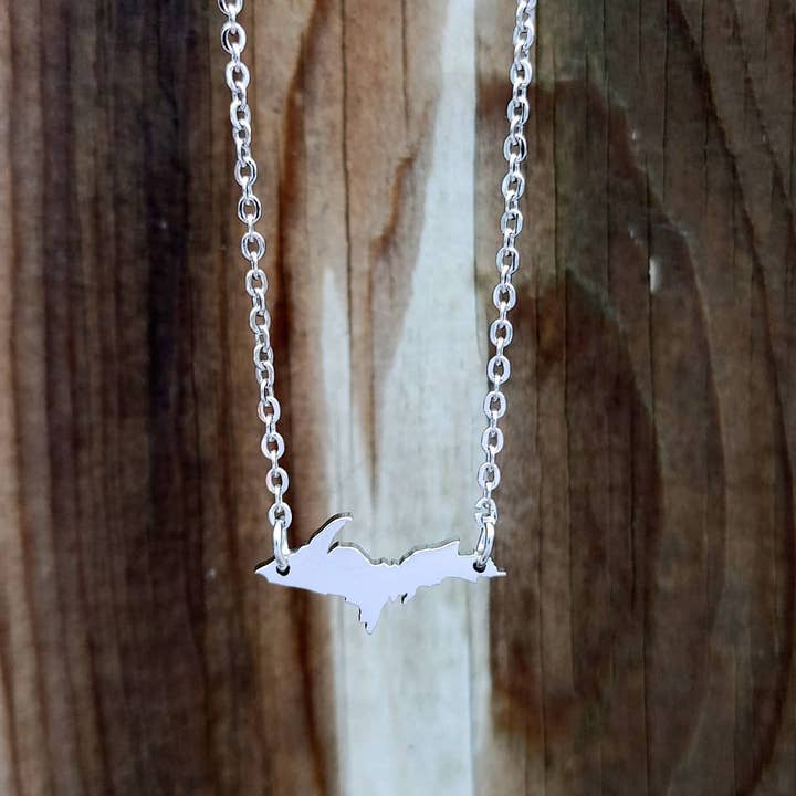 Art Factory LLC - Wholesale Pendant/Charm Necklace - Upper Peninsula shape charm necklace / bracelet