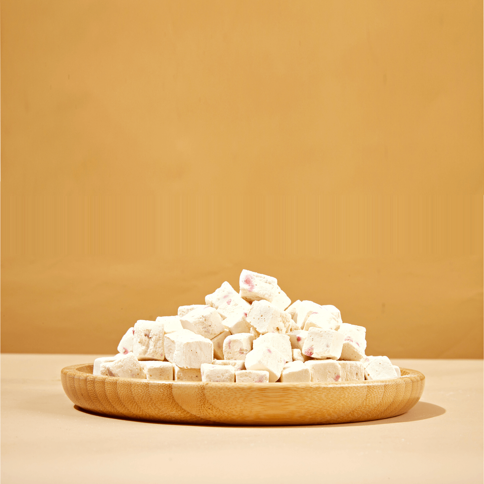 Arya Sit! - Wholesale Pet Treats - Dog - Freeze-Dried Strawberry Yogurt2