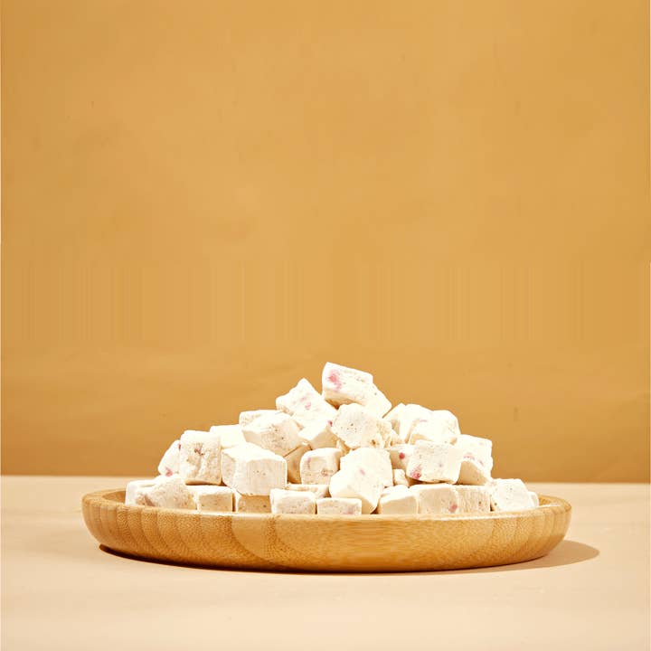 Arya Sit! - Wholesale Pet Treats - Dog - Freeze-Dried Strawberry Yogurt2