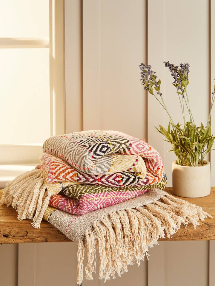 Multi Diamond Handloom Cotton Throw for wholesale by Namaste