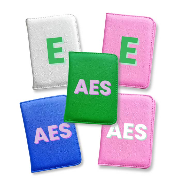 Aspen Lane – wholesale Passport case – women's – Saffiano Passport Holder | Personalized | Single Initial