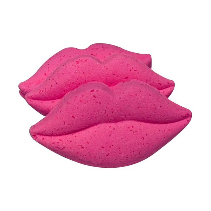 Kiss Me Bath Bomb for wholesale by Made Natural