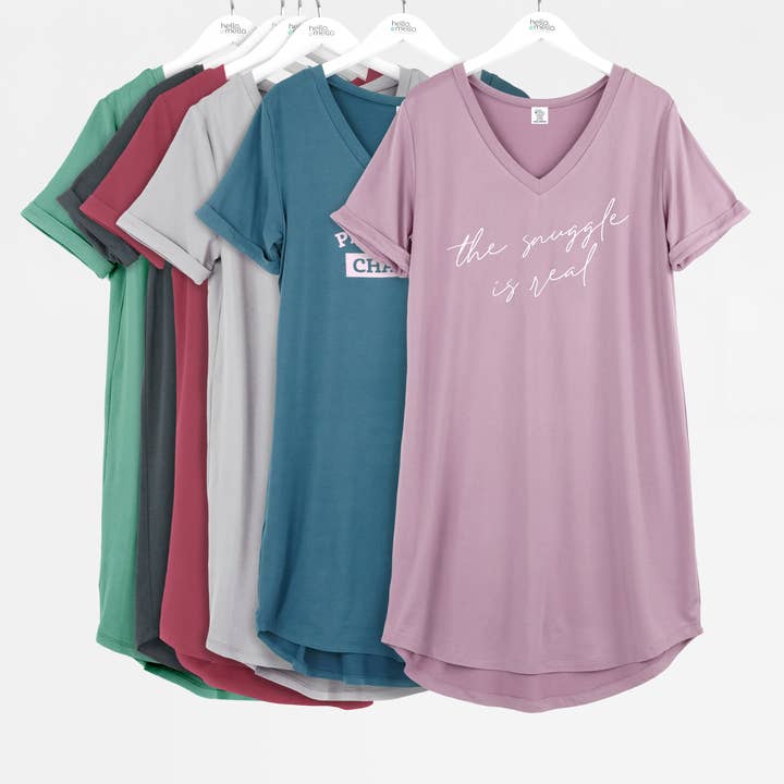 DM Merchandising – Engroshandel Pyjamasoverdel - Dame – Hello Mello Lad mig sove - Sleep Shirts Open Stock