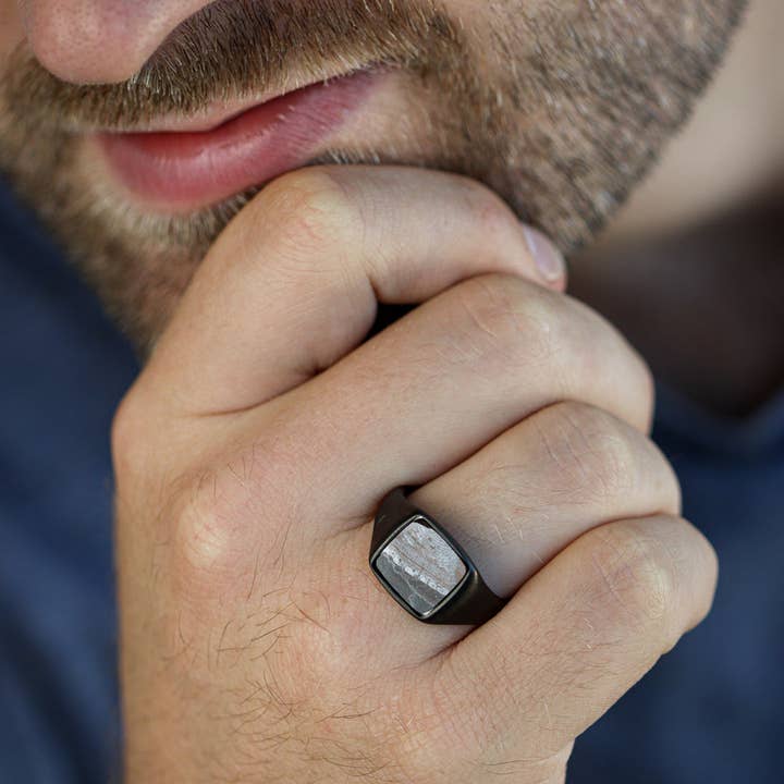 Bague Madrid - Héctor pour la vente par Steelwear