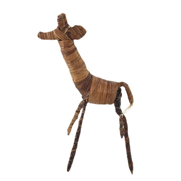 Figura de jirafa hecha a mano con alambre y corteza de plátano para venta al por mayor de Seeds to Sew International