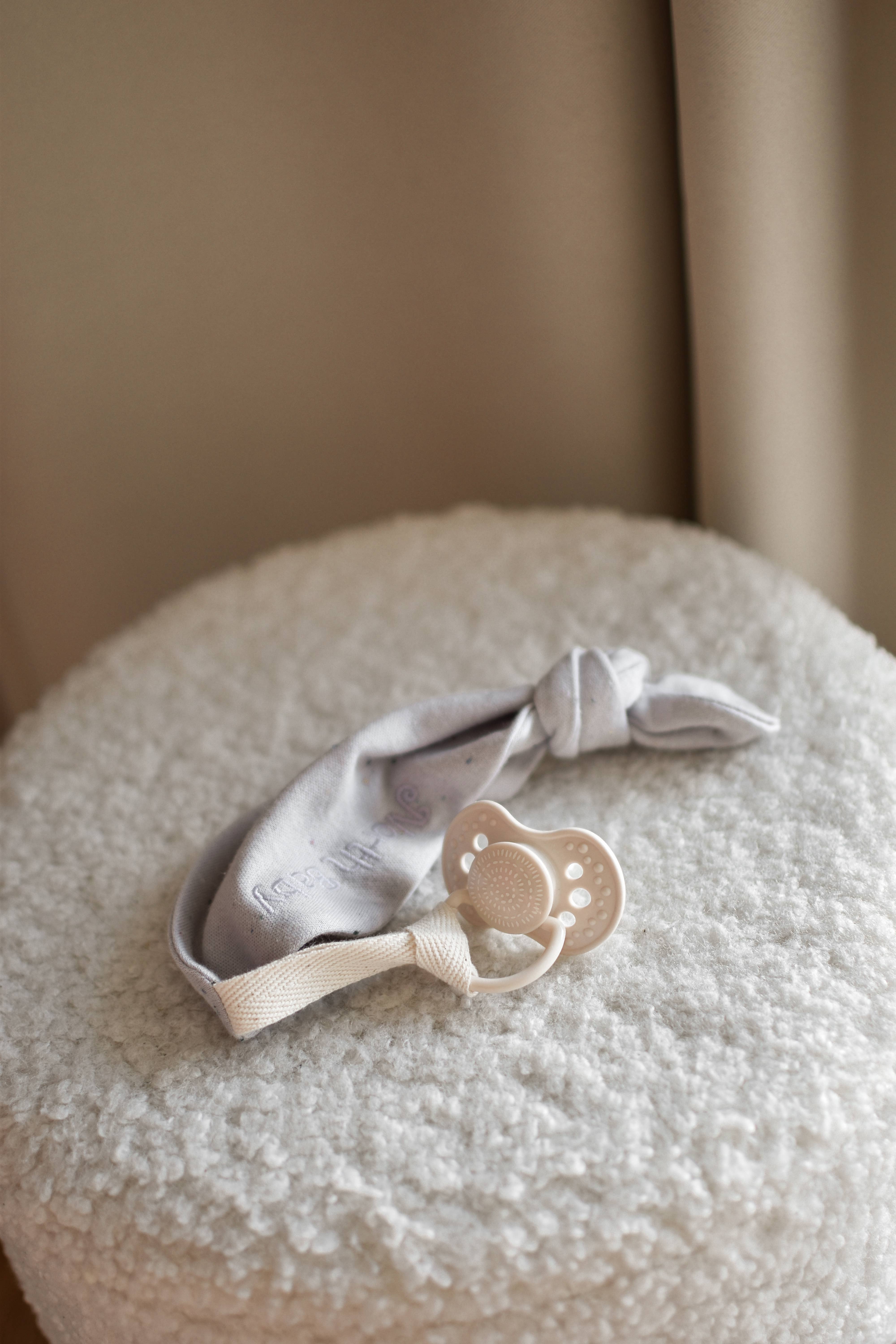 North Baby – Clips para chupeta - Bebé por atacado – PORTA-CHUPETA ORGÂNICO BALÃO NUVEM6