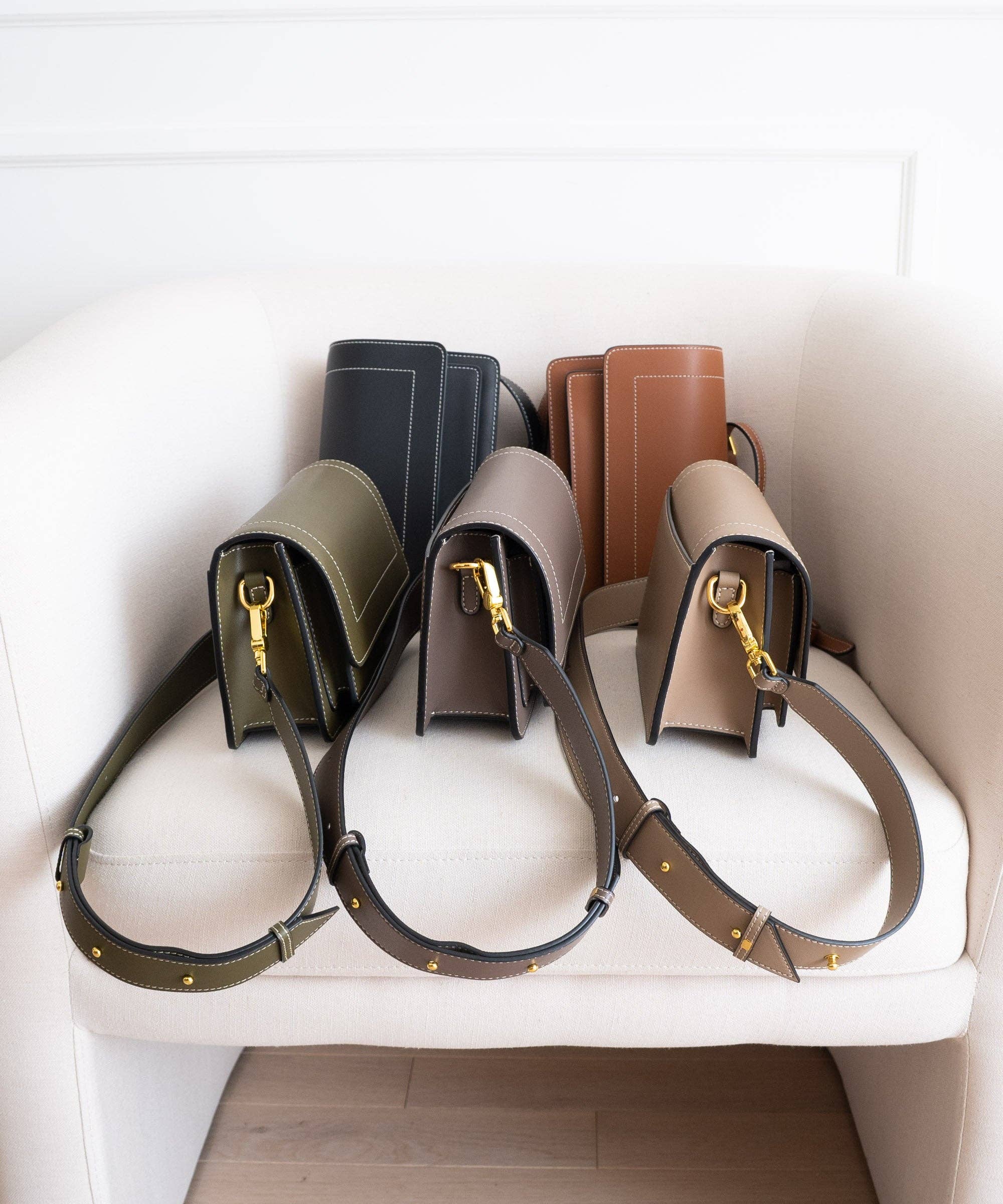 AALLYN – Großhandel Umhängetasche - Damen – Ingrid Umhängetasche - Leder12