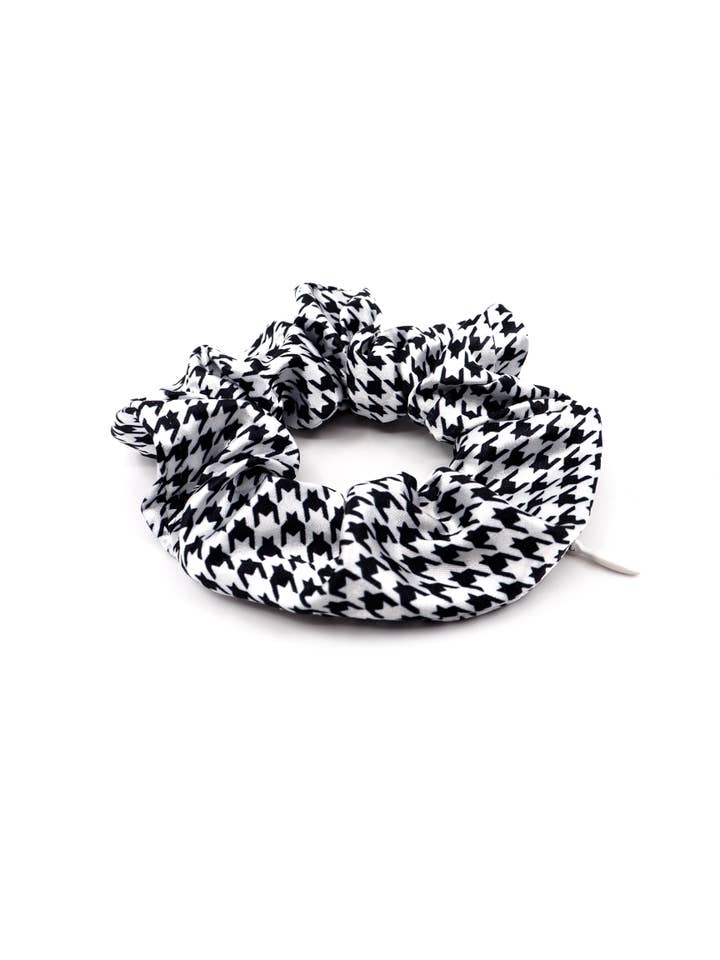 Emerald Avund Scrunchie för wholesale av PUPSTYLE