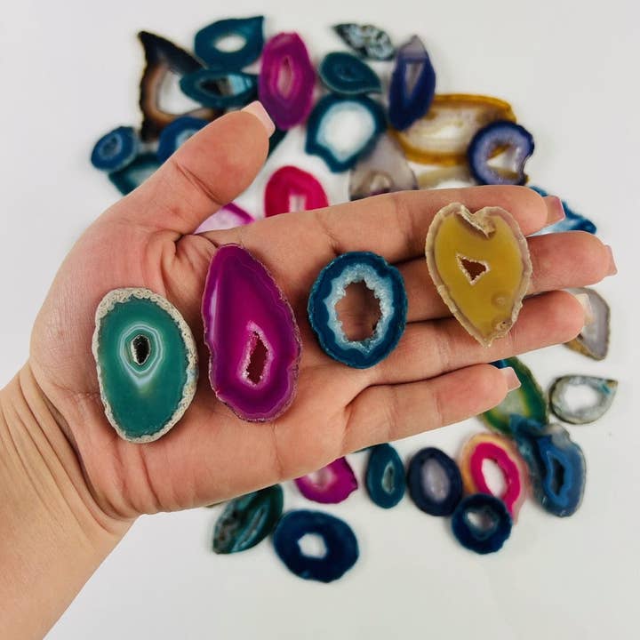 Rock Paradise – Engroshandel Spirituelle sten og krystaller – Krystal Druzy agatskiver med naturligt Druzy Center1