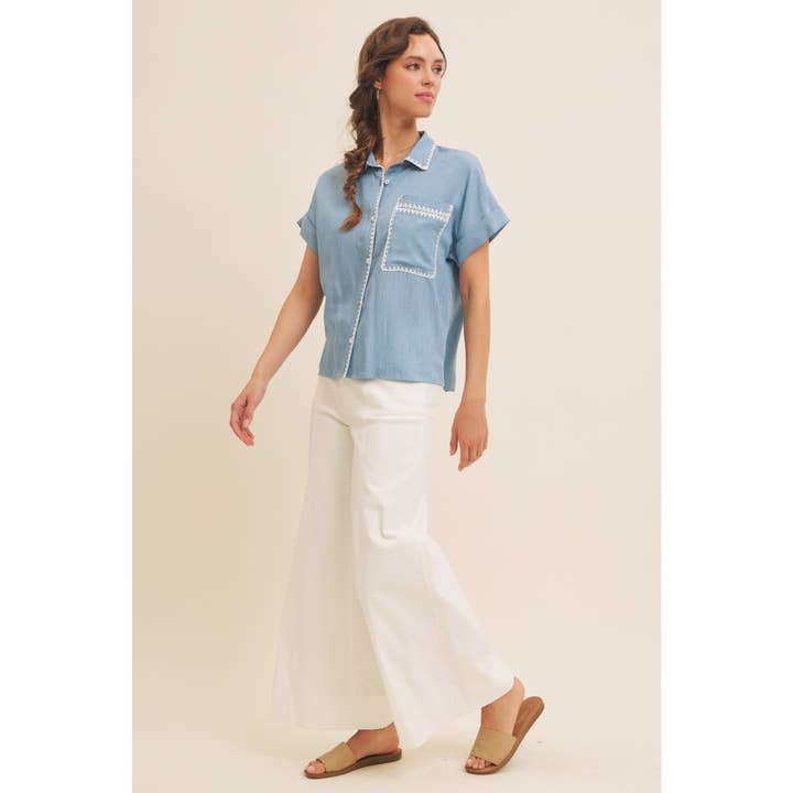 WASHED CHAMBRAY BUTTON-DOWN SHIRT WITH STITCHING for wholesale on Faire8