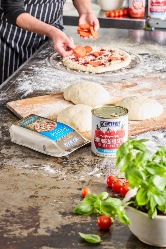 Delallo - Wholesale Pasta Sauce - San Marzano Style Crushed Tomatoes (28 oz.)4