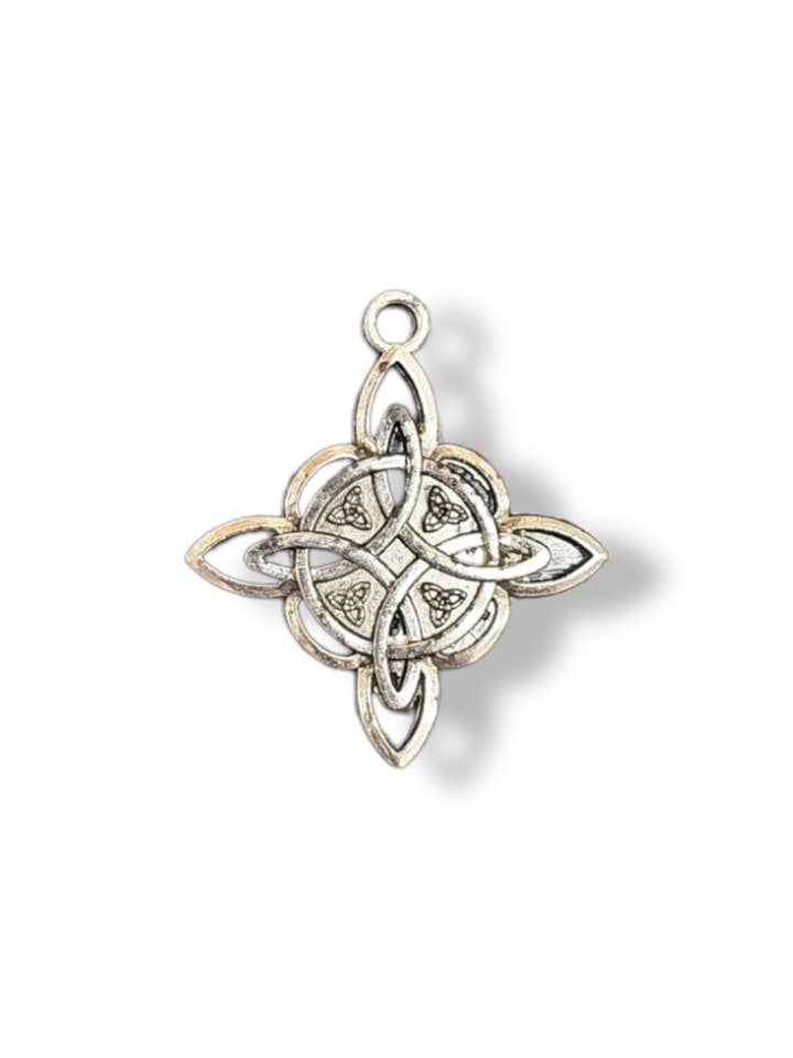 Witch Knot 3cm for wholesale by El Alquimista