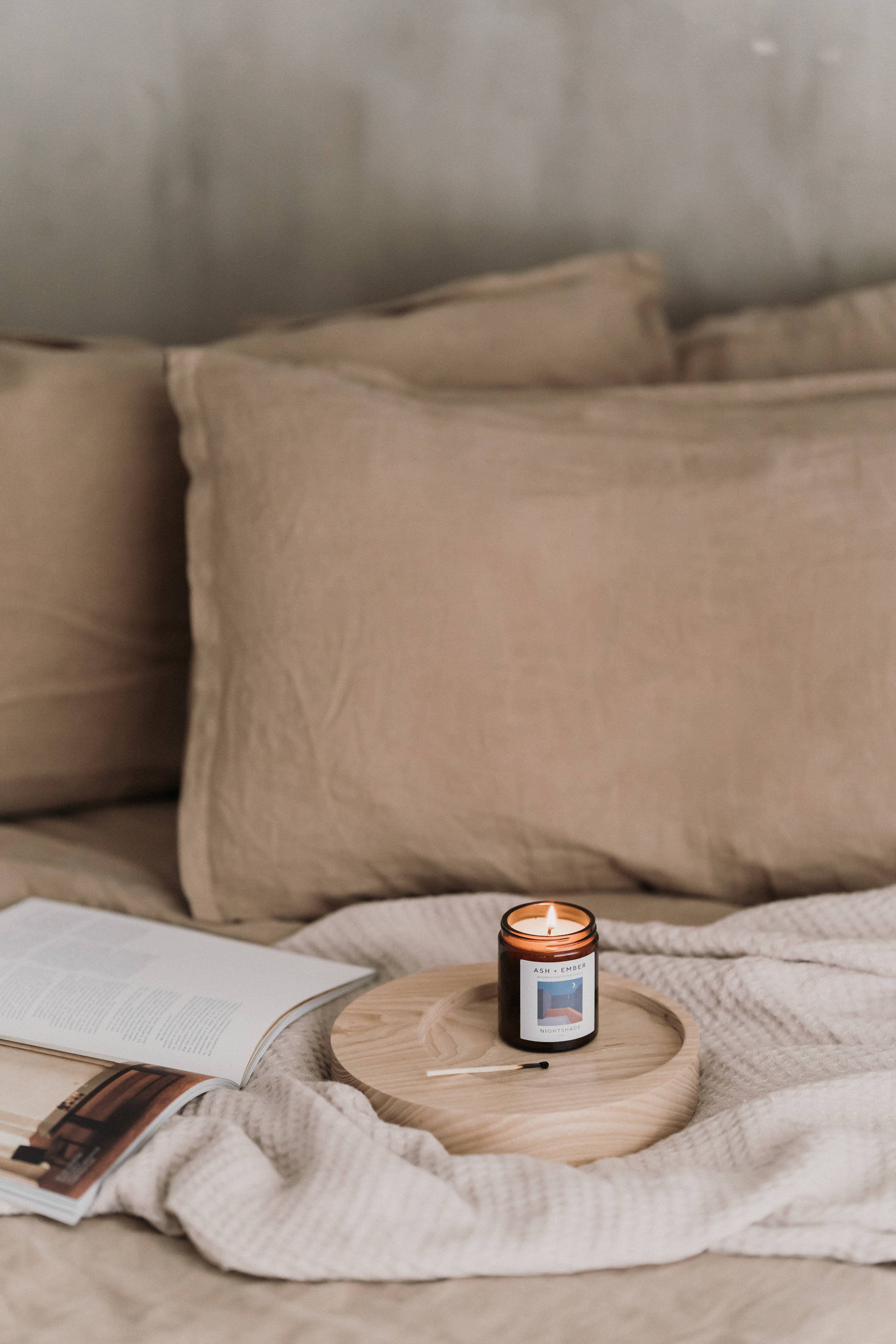 Ash + Ember – wholesale Jar/filled candle – Nightshade Aromatherapy Candle3