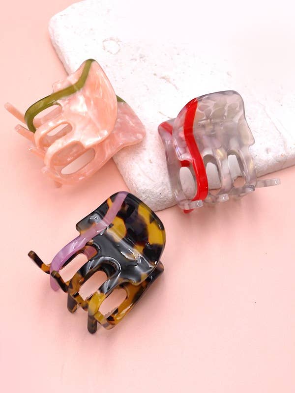 SINGLE STRIPED MID SIZE CELLOUSE HAIR CLAW CLIPS | 40H648 for wholesale by JOSSLYN by wall to wall