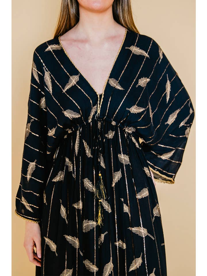 Lula Natura - Wholesale Dress - Women's - VESTIDO LARGO YANIS ESTAMPADO EN NEGRO Y DORADO