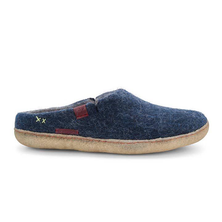 Betterfelt - Wholesale Slippers - Unisex - Classic Slipper with Natural Rubber Sole