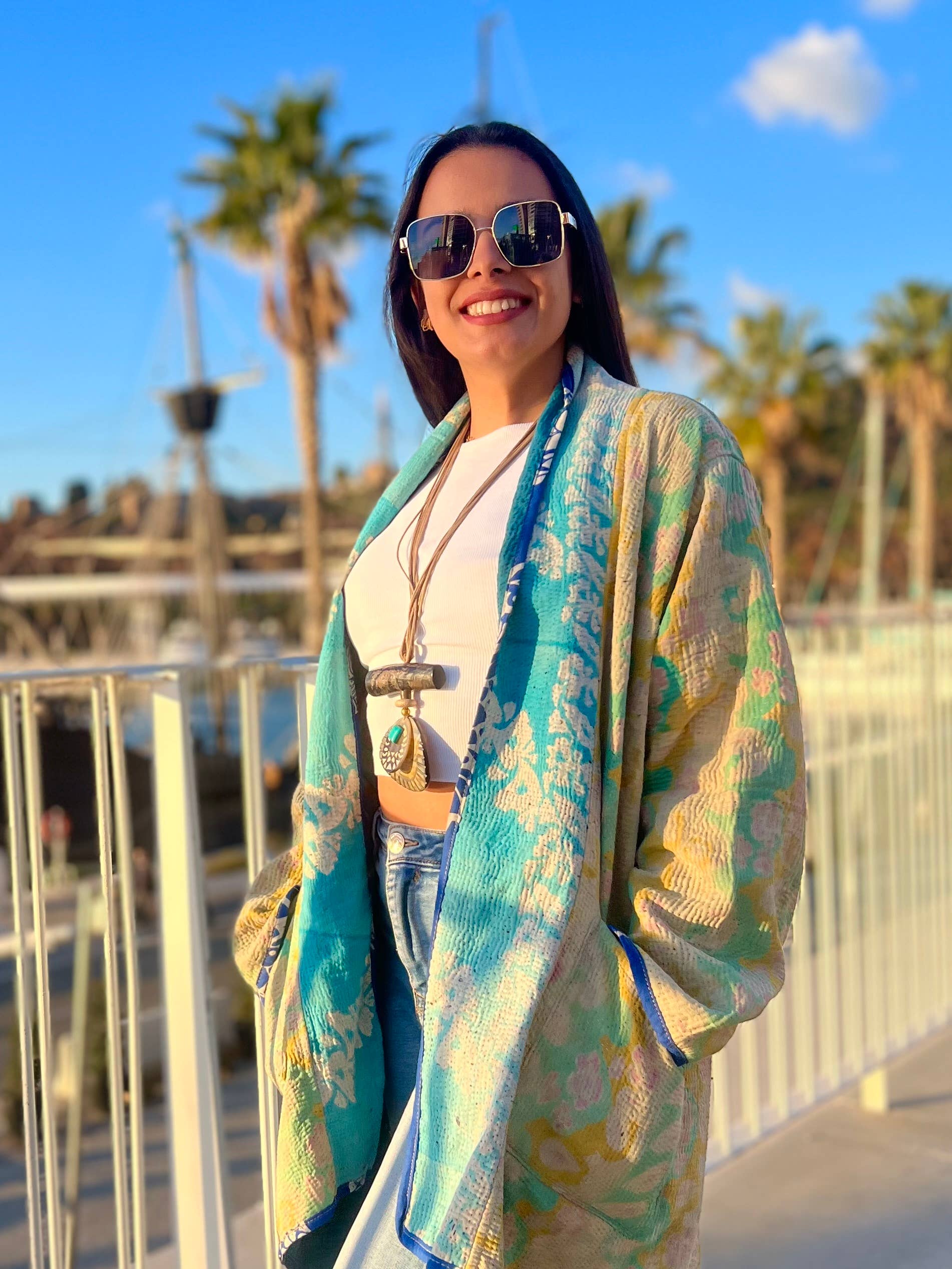 Kinomy - Wholesale Jacket - Women's - Asymmetrical Reversible Tie-Dye Jacket for Curvy Women.7