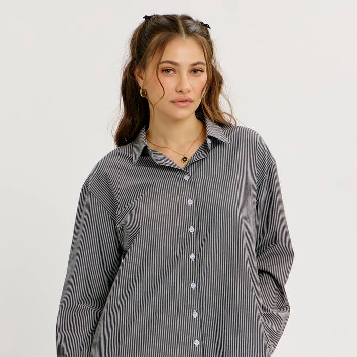 OVERSIZED STRIPE SHIRT DRESS WITH BACK DRAWSTRINGS for wholesale by idem ditto