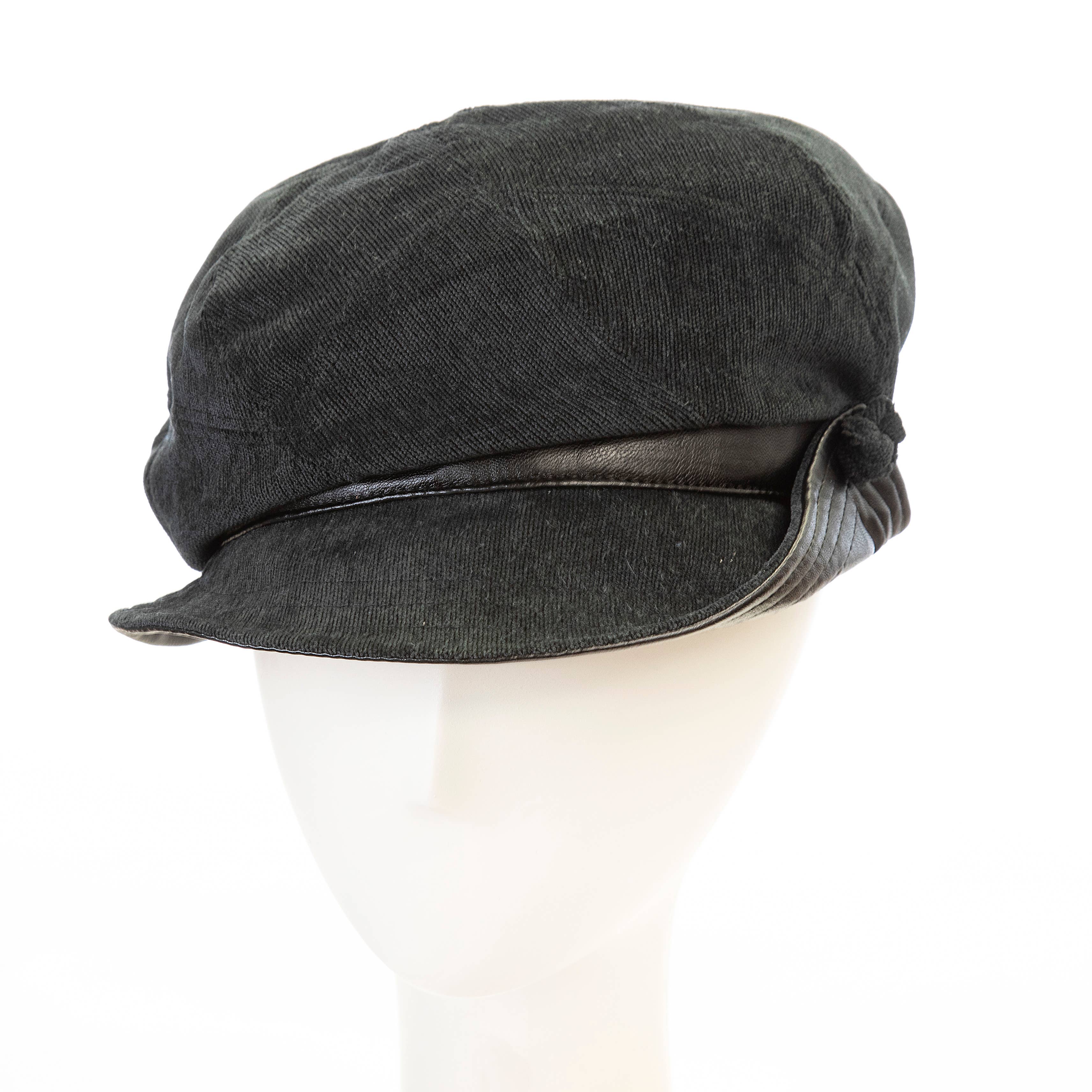 Giovannio - Wholesale Newsboy/Schoolboy Hat - Women's - Tandy Whale Corduroy Newsboy Hat for Women1