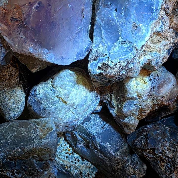 Distinction Crystals – wholesale Spiritual stone/crystal – African Sub Fossil Copal8