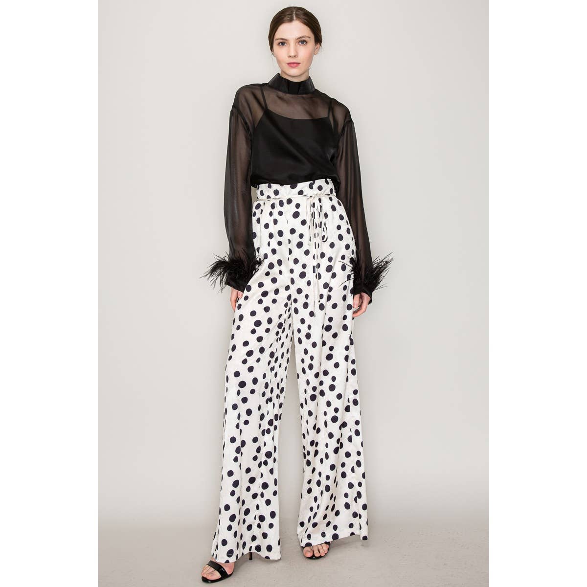 INA - Vente Chemisier – femme - Blouse transparente à manches longues avec col montant et bordure en plumes13