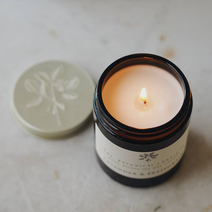 The Botanical Candle Co. - Wholesale Jar/filled candle - Scented Soy Wax Candles 180ml Amber Glass Jars
